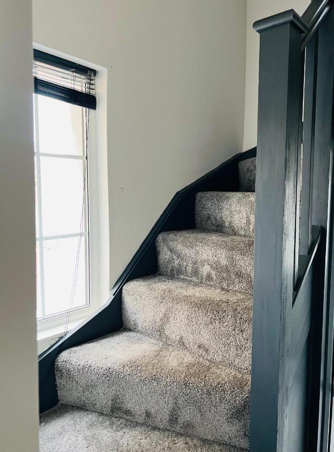 Green Lantern, Private En-Suite Double Bedroom Aveley エクステリア 写真